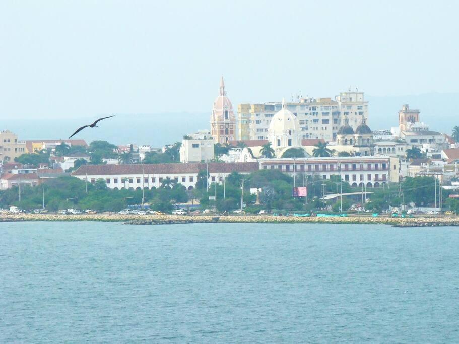 Apartamento , Vista A La Ciudad Antigua Y Playa Cartagena Eksteriør billede